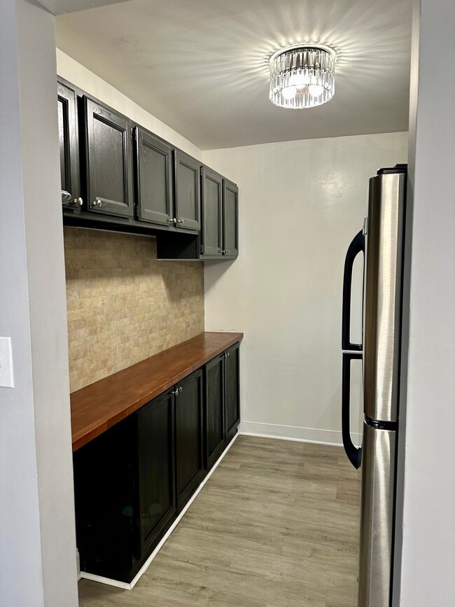 Building Photo - 12705 Dara Dr