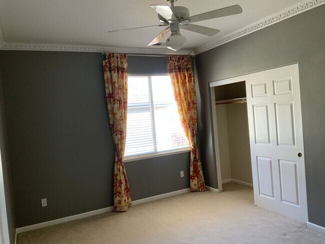 Building Photo - Sky Hawks finest just became available