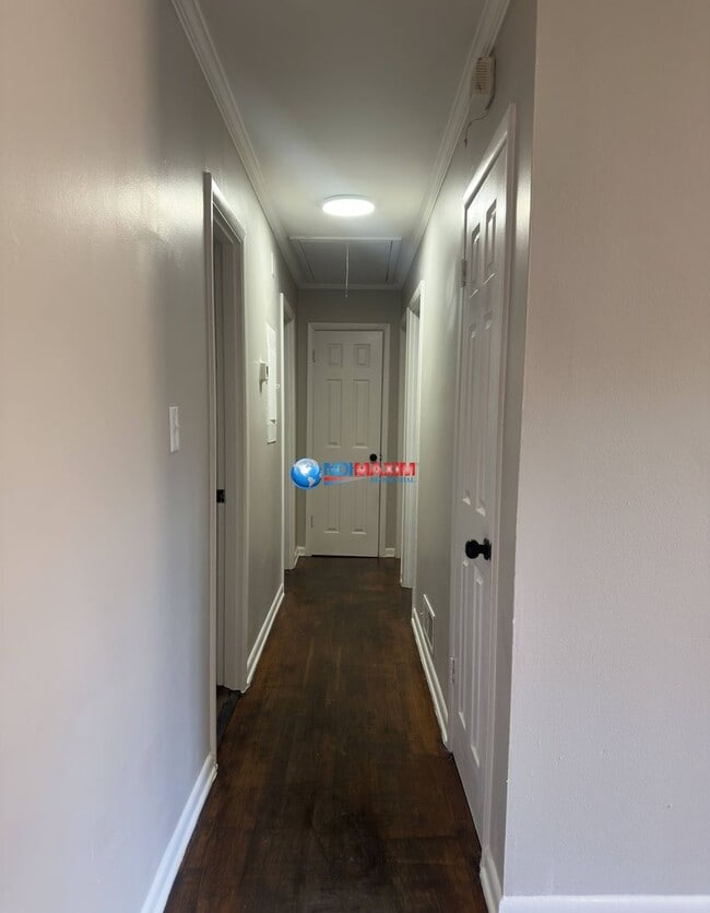 Building Photo - Renovated 4-sided brick ranch in Tucker