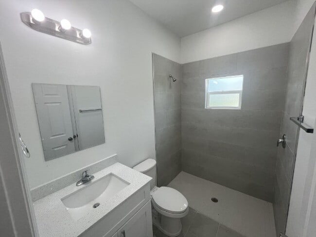 Building Photo - ONE OF A KIND! BRAND NEW 1 Bedroom-1 Bath