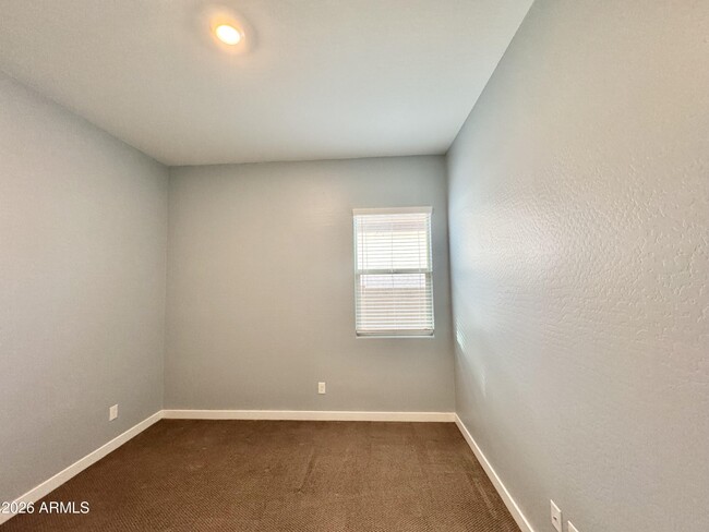 Building Photo - 4122 S Quinn Ave