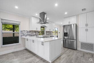 Building Photo - 6098 Winding Brooke Way