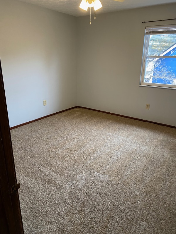 Building Photo - 136 W Pacemont Rd