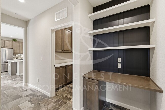 Building Photo - 4 bedroom, 3 bathroom - 2473 square feet; Twelve Bridges