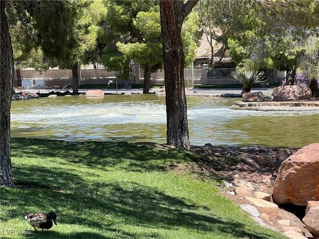 Building Photo - 2805 Willow Wind