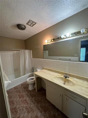 Building Photo - 1904 W Sanford St