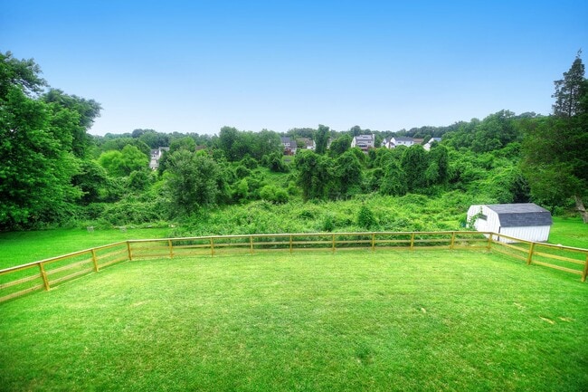 Building Photo - One-of-a-Kind Detached Home in Villages of Bynum Run