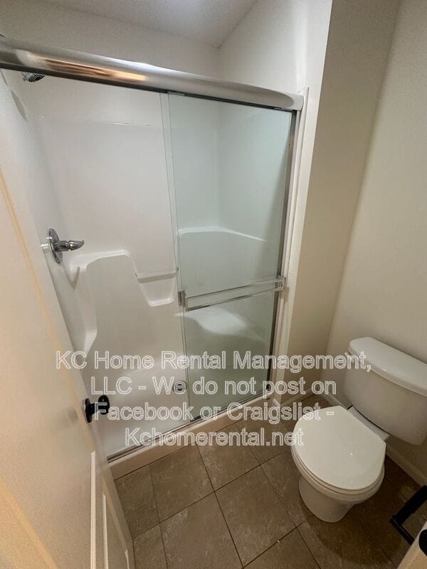 Building Photo - 12744 New Jersey Ct