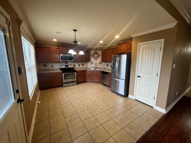 Building Photo - West Little Rock Rental!