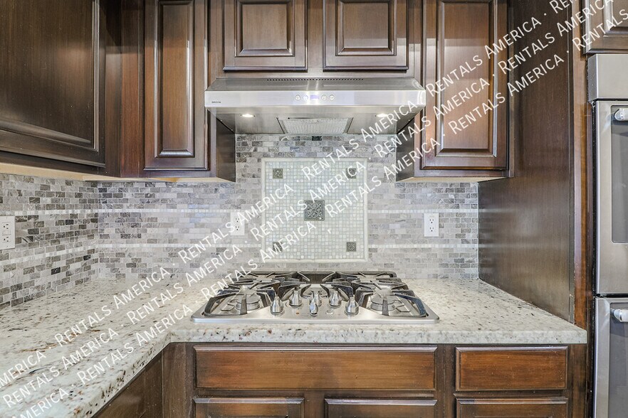 Building Photo - 20669 N 41st Ln