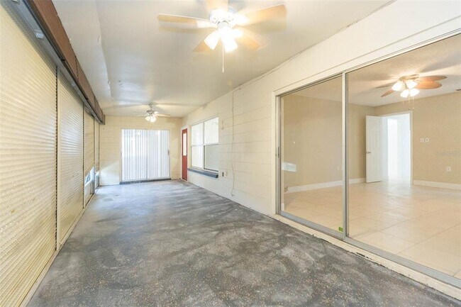 Building Photo - 8253 Redfield Dr