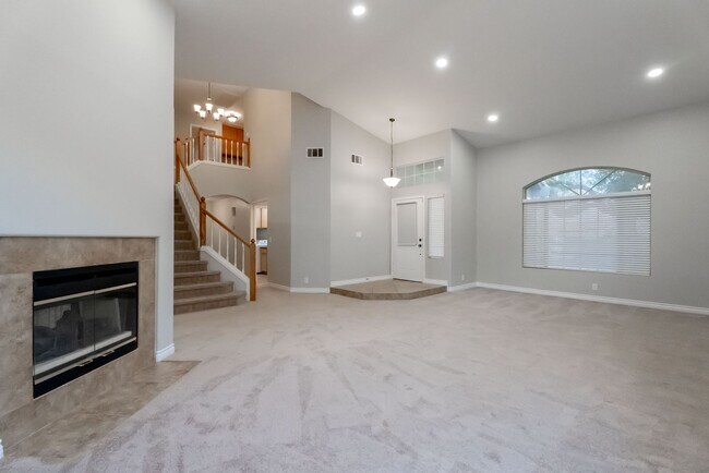 Building Photo - 10024 Sail Landing Ct