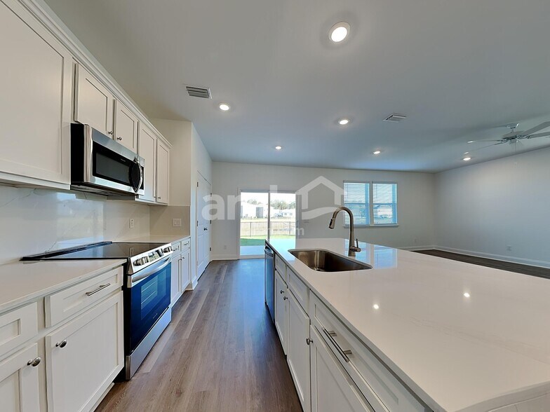 Building Photo - 151 Bee Tree Blvd