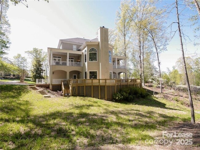 Building Photo - 1025 Spyglass Ln