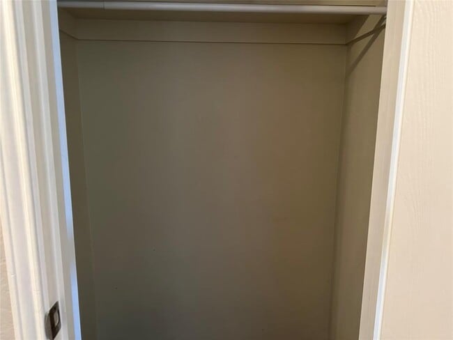 Building Photo - 4514 Quail Run Rd