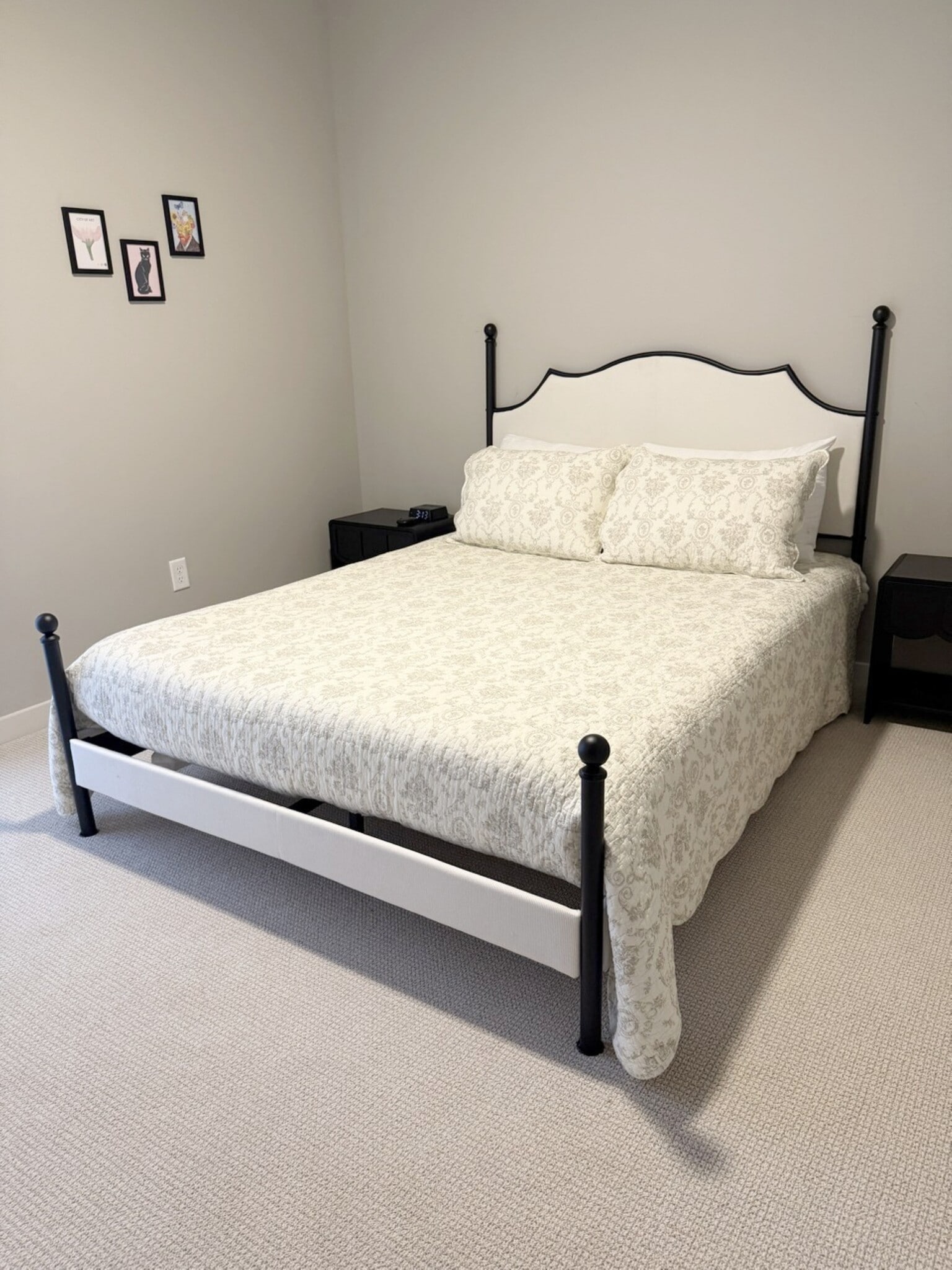 Guest Bedroom - 100 Textile Ct