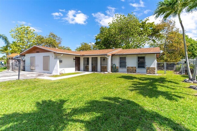 Building Photo - 13011 SW 80th St