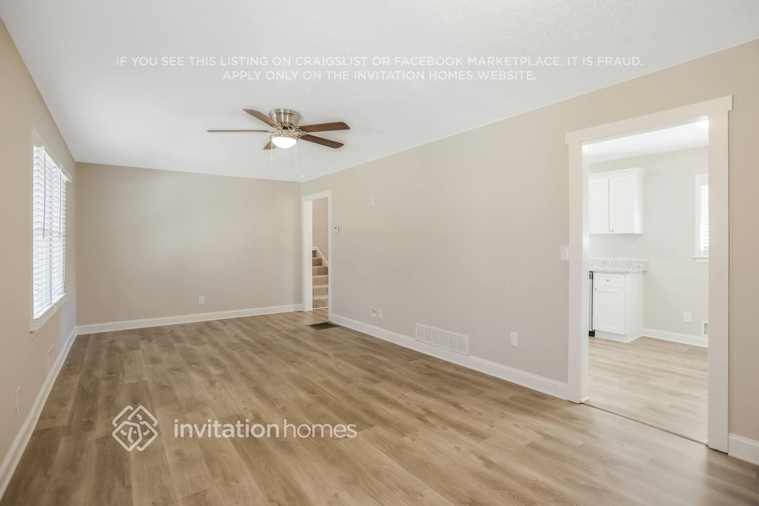 Building Photo - 883 Meadow Rock Dr