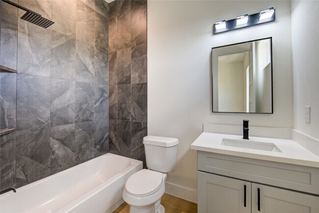 Building Photo - 4702 Coke St