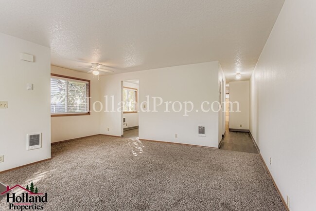 Building Photo - Charming Duplex Just Minutes from Downtown...