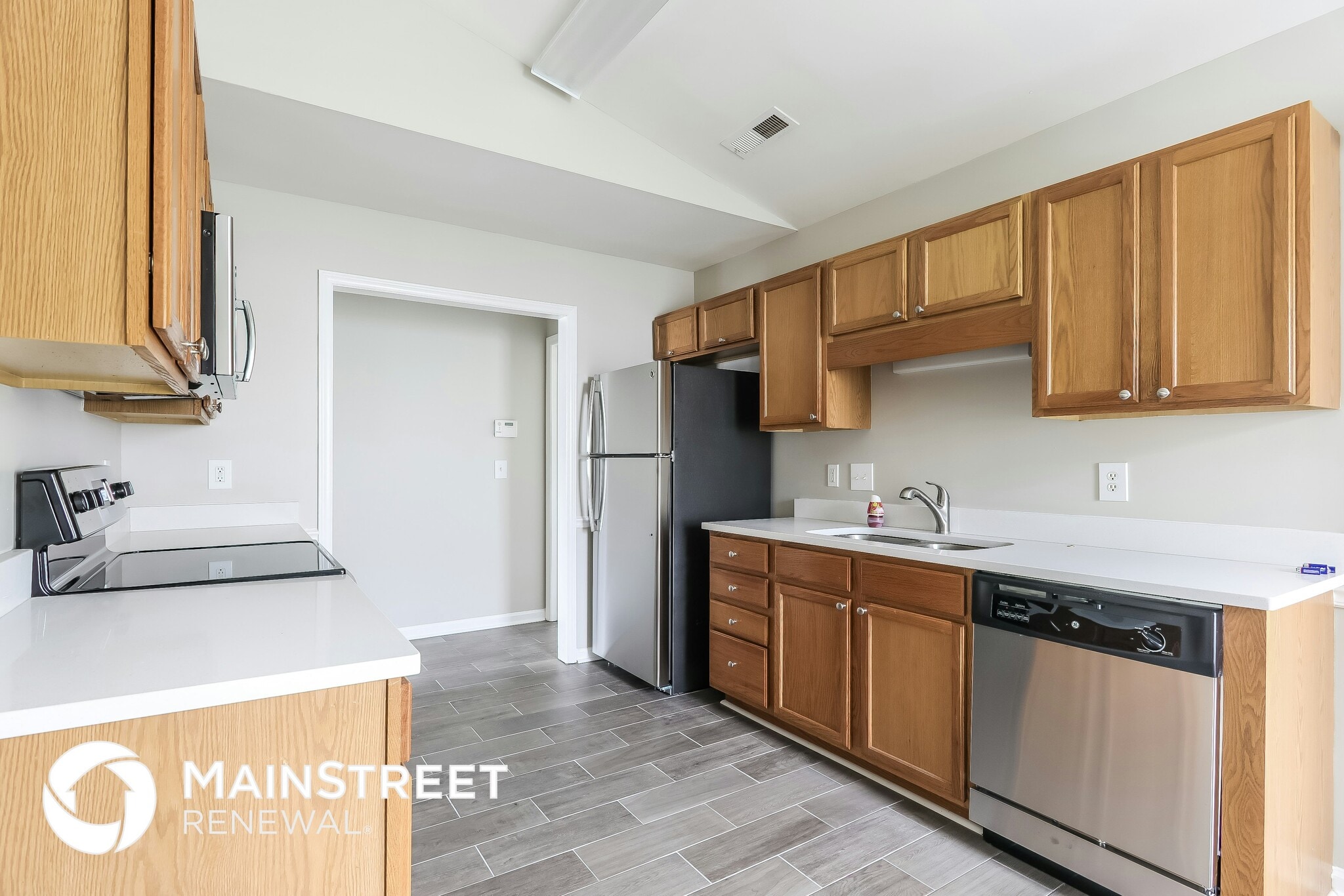 Building Photo - 3250 Trenchard Ln