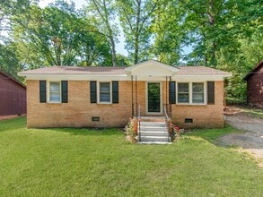Building Photo - Charming 3-bedroom, 1-bath home in Stanley, NC