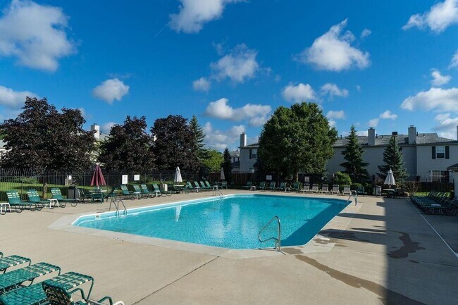 Building Photo - 1710 Messner Dr