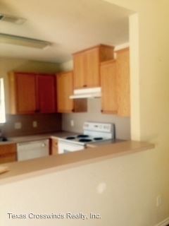 Building Photo - 3618-3618 Oldenburg Ct