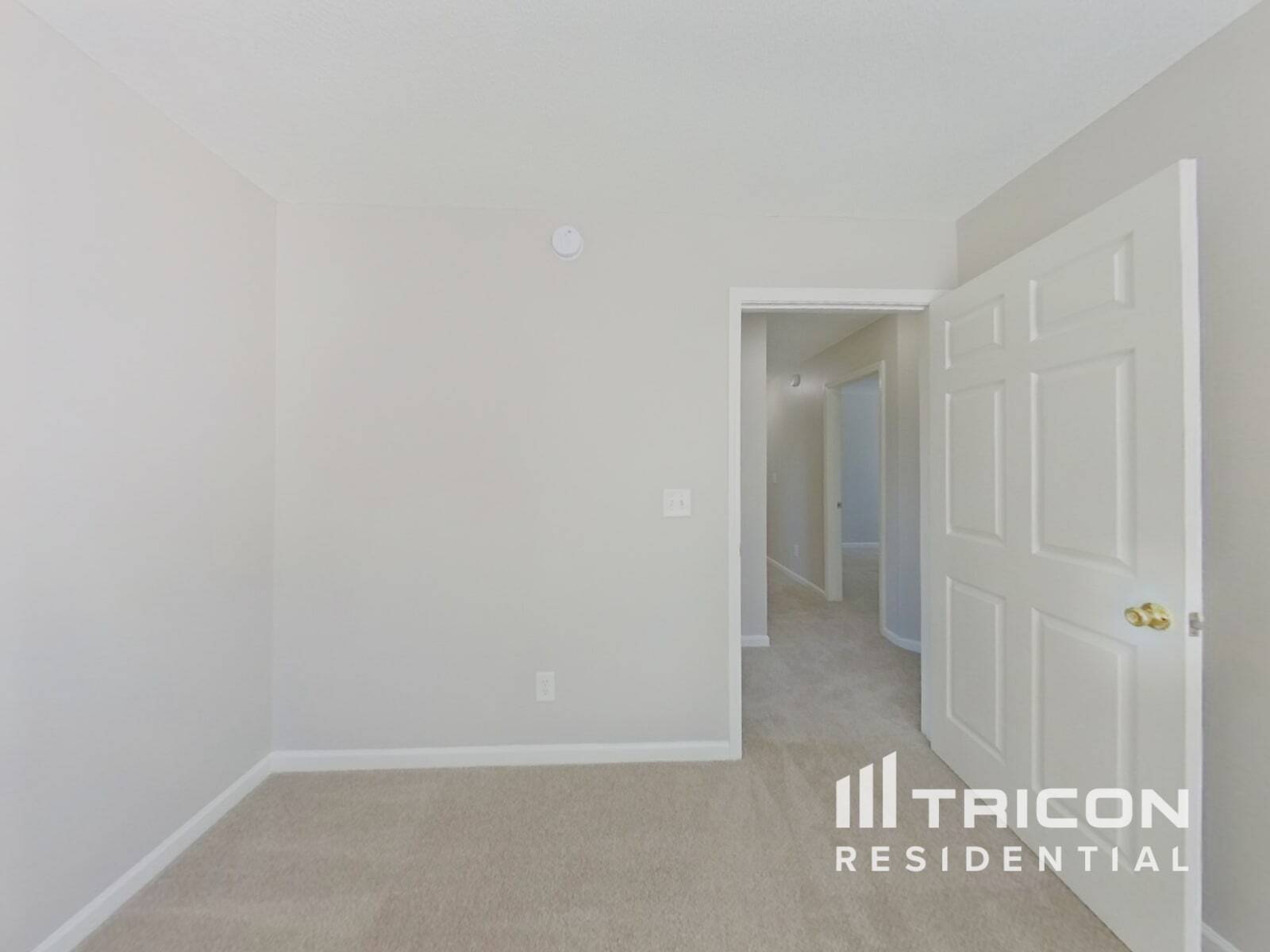 Building Photo - 925 Schofield Ln