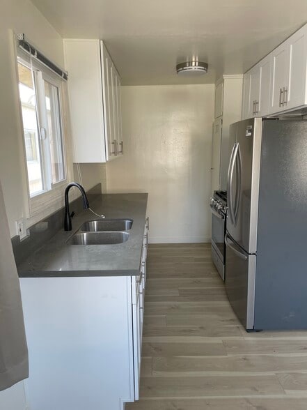 Primary Photo - 2019 Arlington Ave