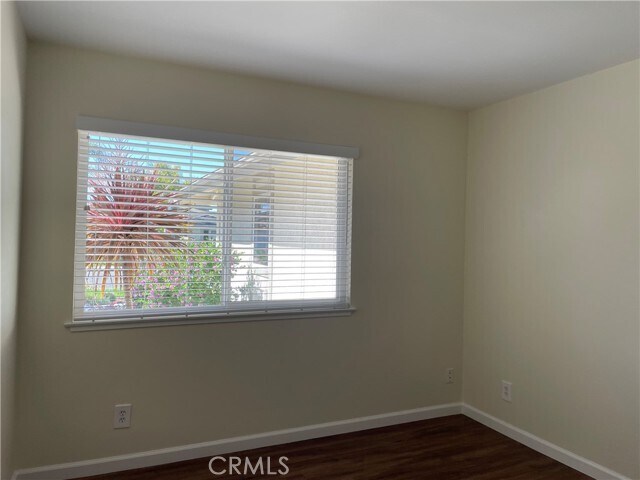 Building Photo - 6331 Balmoral Dr