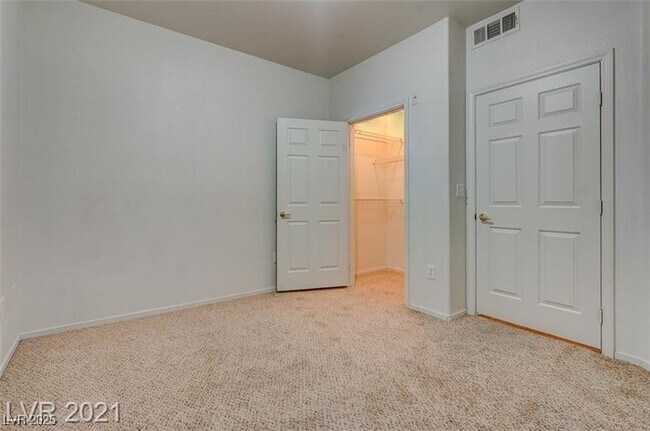 Building Photo - 7167 S Durango Dr