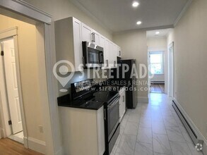 Building Photo - 2 bedroom in Brookline MA 02446