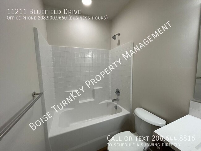 Building Photo - 11211 Bluefield Dr