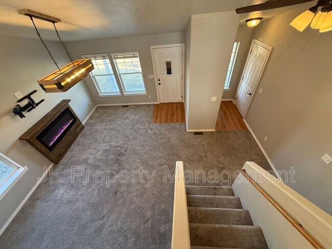 Building Photo - 716 49th St N