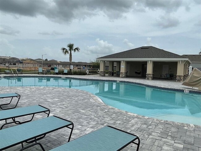 Building Photo - 835 Ofanto Wy