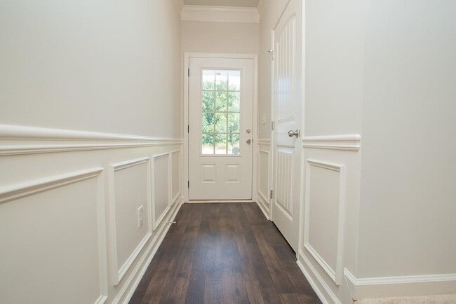 Building Photo - 370 Turtle Creek Dr