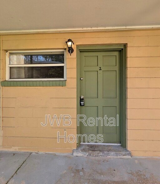 Building Photo - 2775 Herschel St