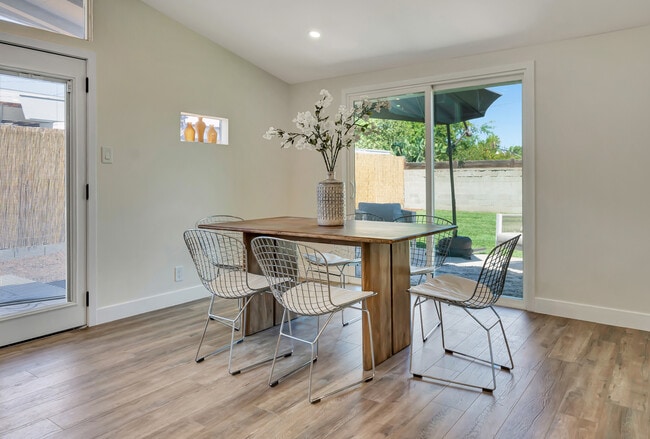 Building Photo - 20641 Archwood St