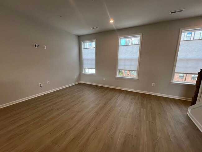 Building Photo - 13292 Coalfield Station Ln