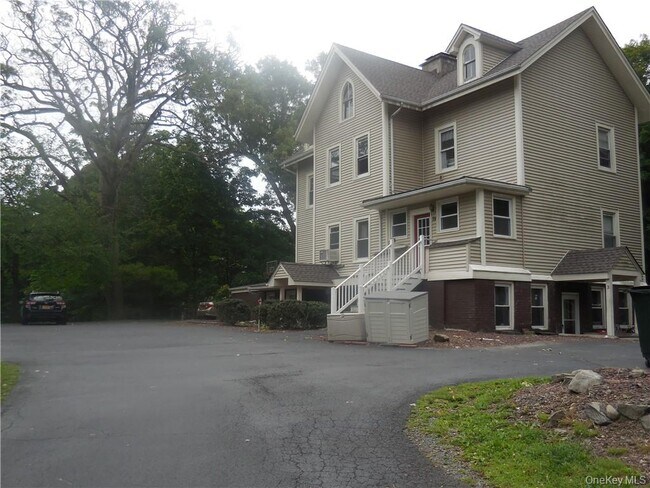 Building Photo - 78 Duncan Ave