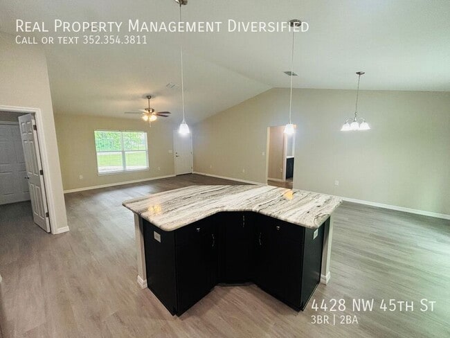 Building Photo - 4428 NW 45th St