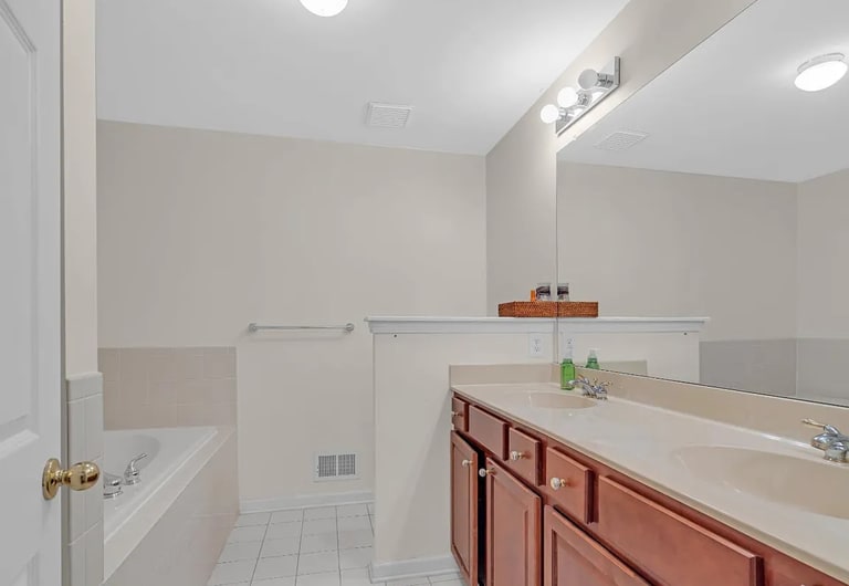 Building Photo - 97 Osprey Dr