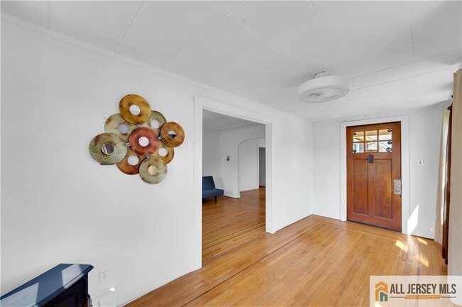 Building Photo - 14 Albourne St