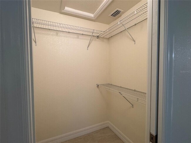 Building Photo - 2750 Carolina St