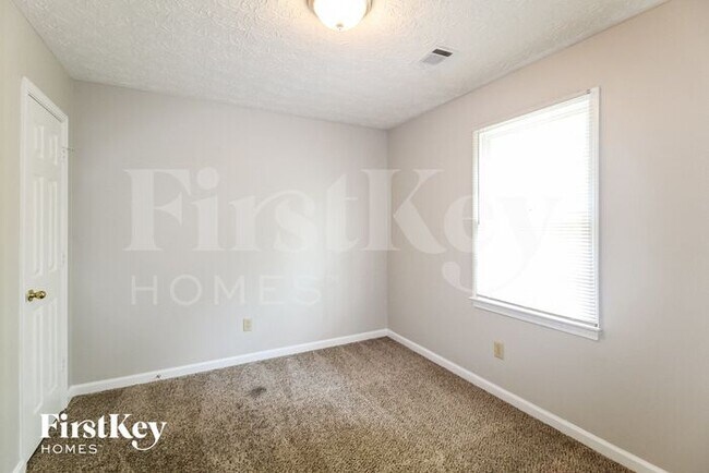 Building Photo - 1845 Rockside Ln SW