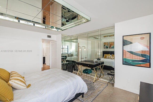 Building Photo - 2401 S Ocean Dr
