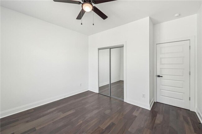 Building Photo - 3087 Alston Dr