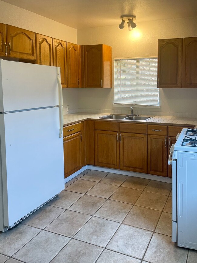 Building Photo - 3738-3742 Randolph Ave