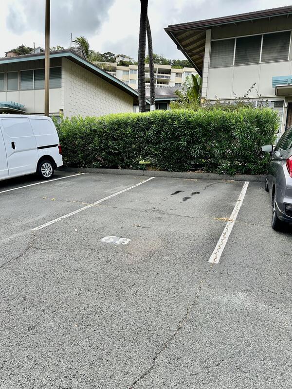 Building Photo - 4950 Kilauea Ave